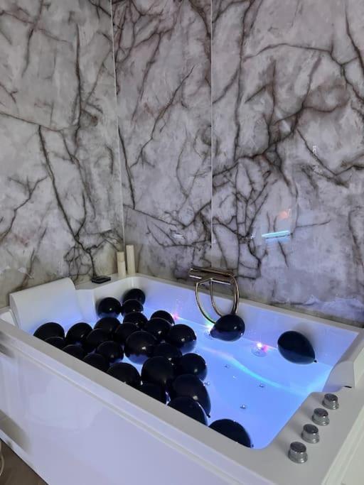 Les Chambres D Excellence Spa Сет Экстерьер фото